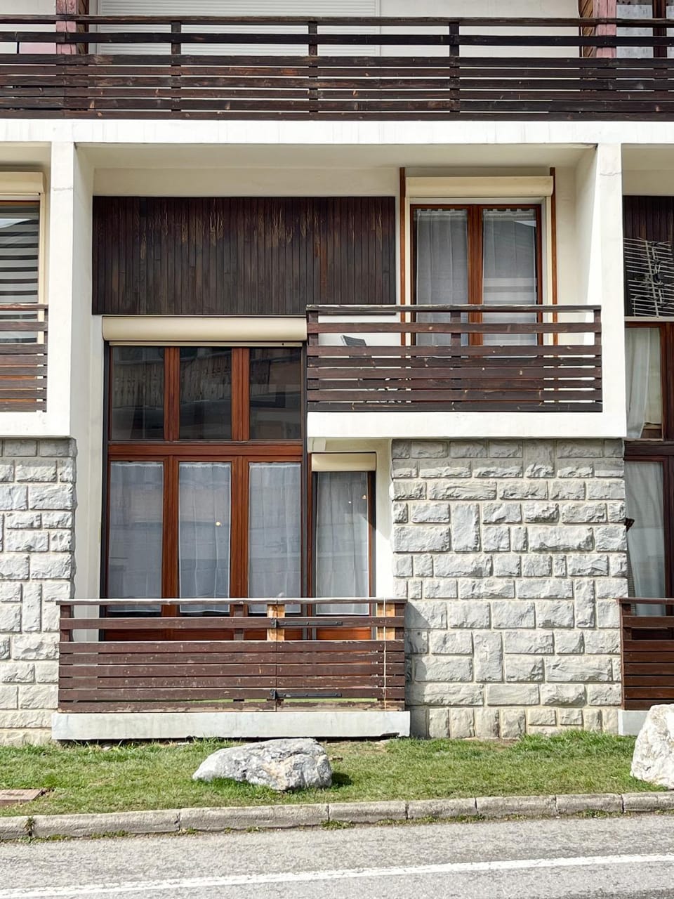Property building, Balcony/Terrace