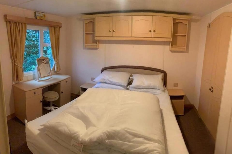 14 South Happy Days - Sleeps 6 Pet free caravan House in Chapel Saint Leonards