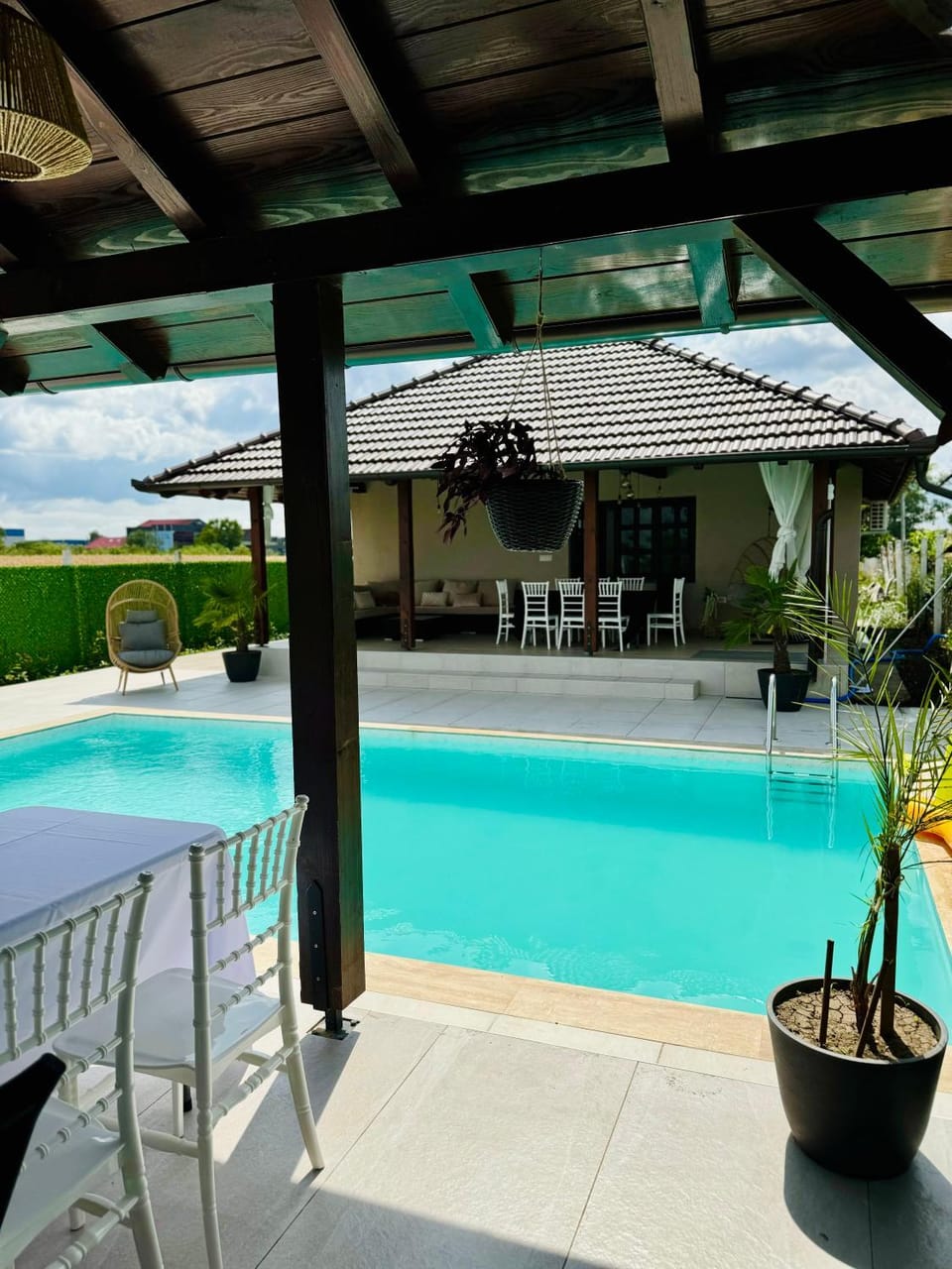 Vikendoria Pool House & Events House in Novi Sad