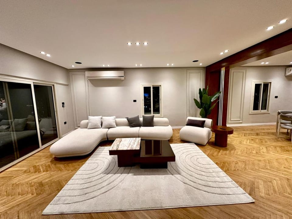 لافيرلا Apartment in Cairo