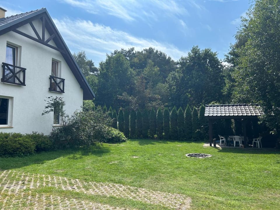 Property building, Garden, Garden view