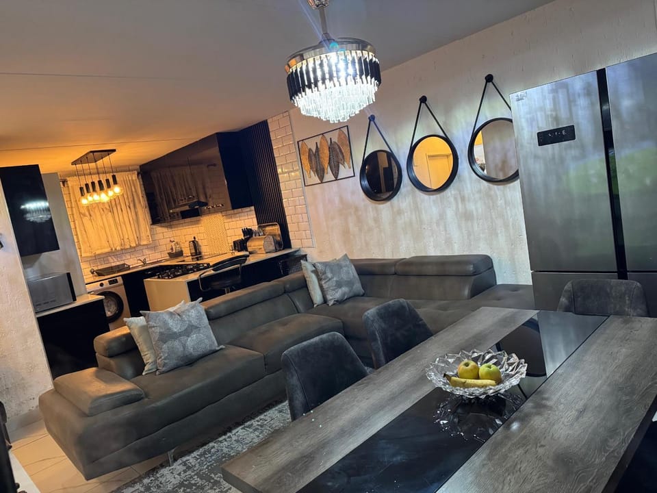 TN Tranquil Stay 232 Apartment in Gauteng