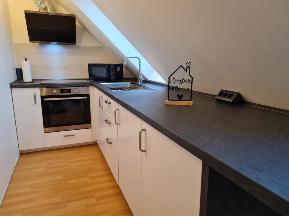 Studio Apartment for 1-2 People with Rhine View - RheinPerle Apartment in Oestrich-Winkel