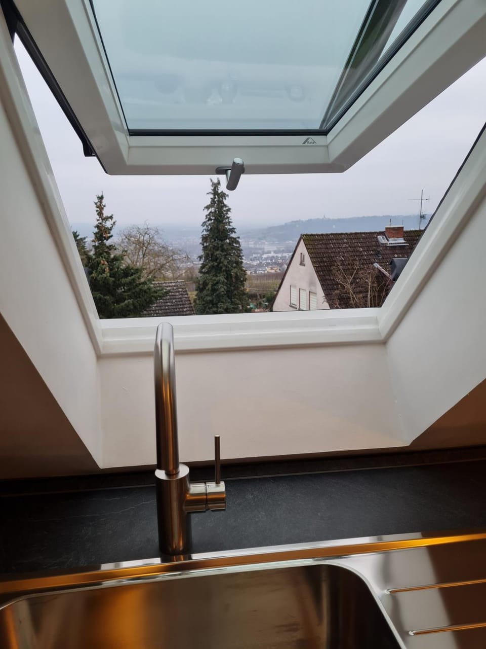 Studio Apartment for 1-2 People with Rhine View - RheinPerle Apartment in Oestrich-Winkel