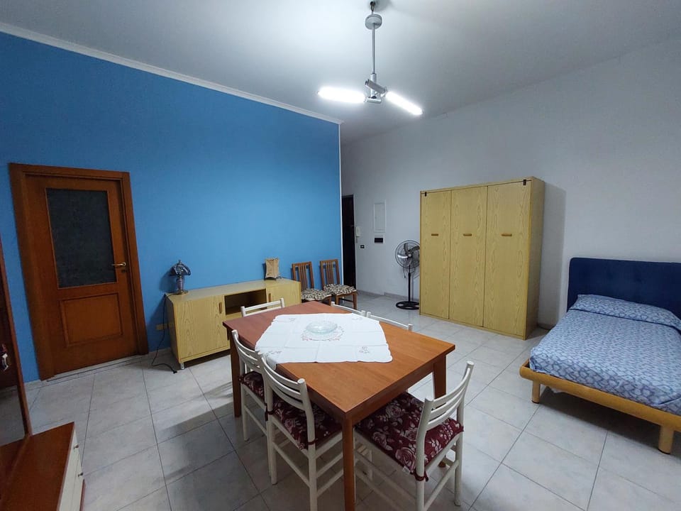 Giu da Nonna Apartment in Naples