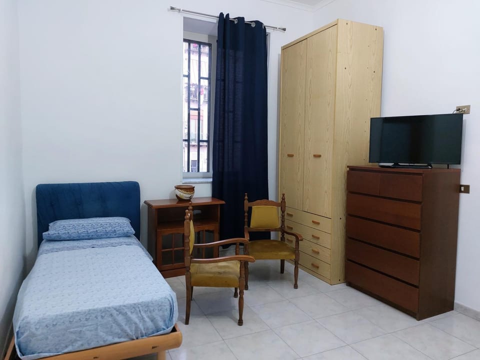 Bed, Bedroom, wardrobe