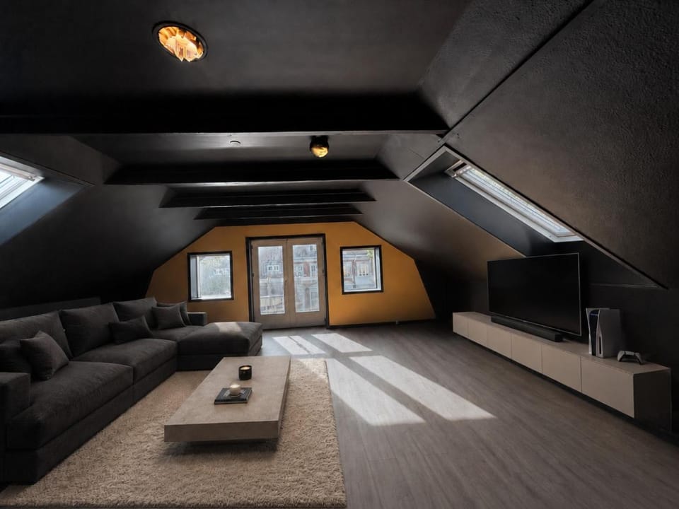 4SEASONS - Amber Spring Suite Bed and Breakfast in Aalborg