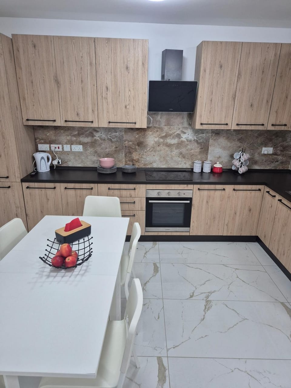 New 3BED and 3 BATH Central location Apartment in Malta