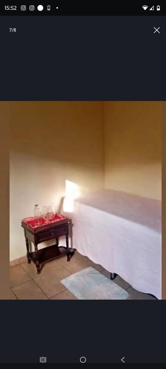 Quarto para Mulheres Vacation rental in Campo Grande