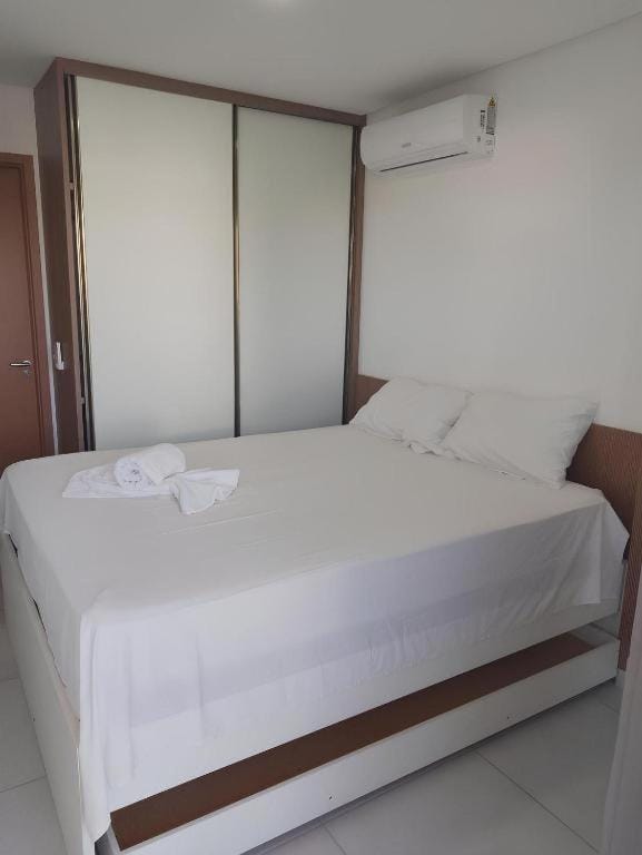 Bed, Photo of the whole room, Bedroom, towels, air conditioner