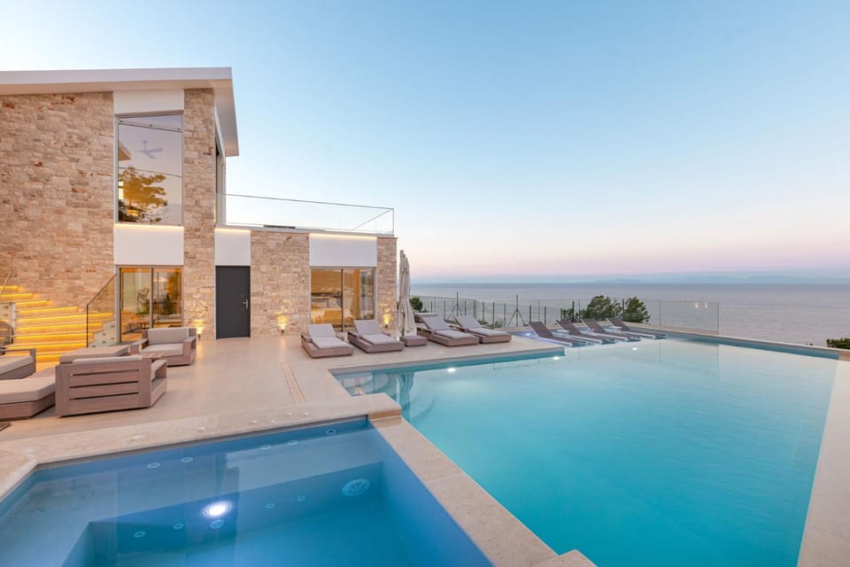 Patio, Day, Balcony/Terrace, Seating area, Pool view, Sea view, Swimming pool, sunbed