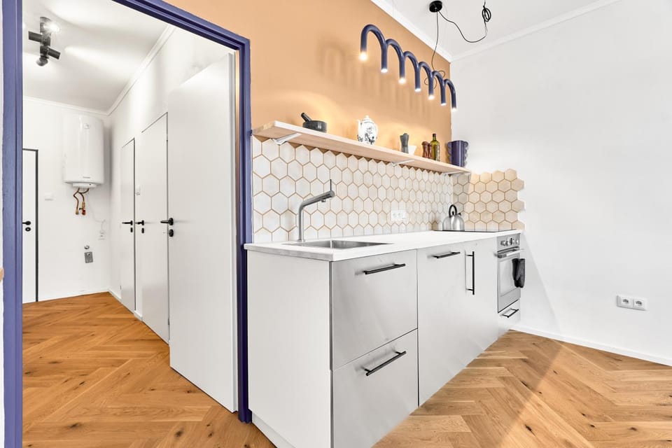 Kitchen or kitchenette