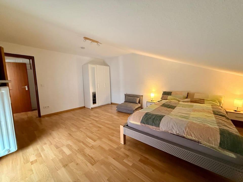 Bed, Bedroom, wardrobe