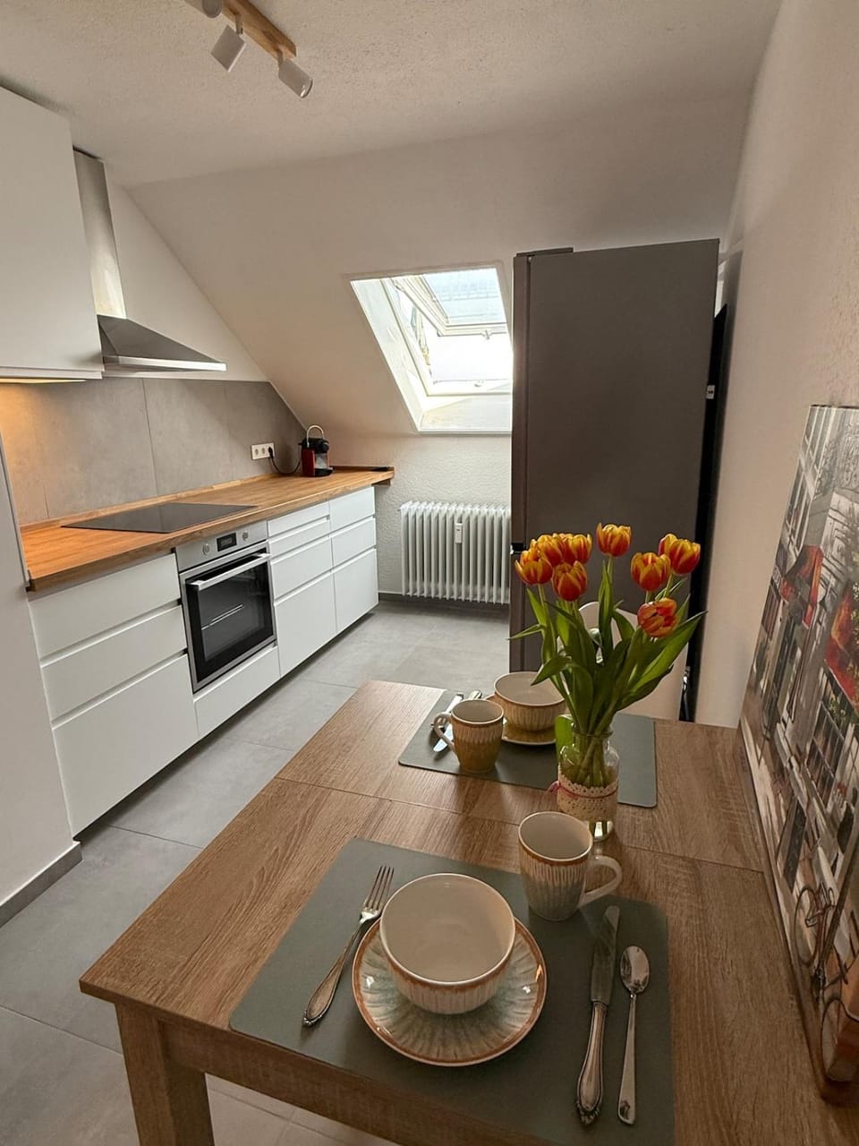 Restaurant/places to eat, kitchen