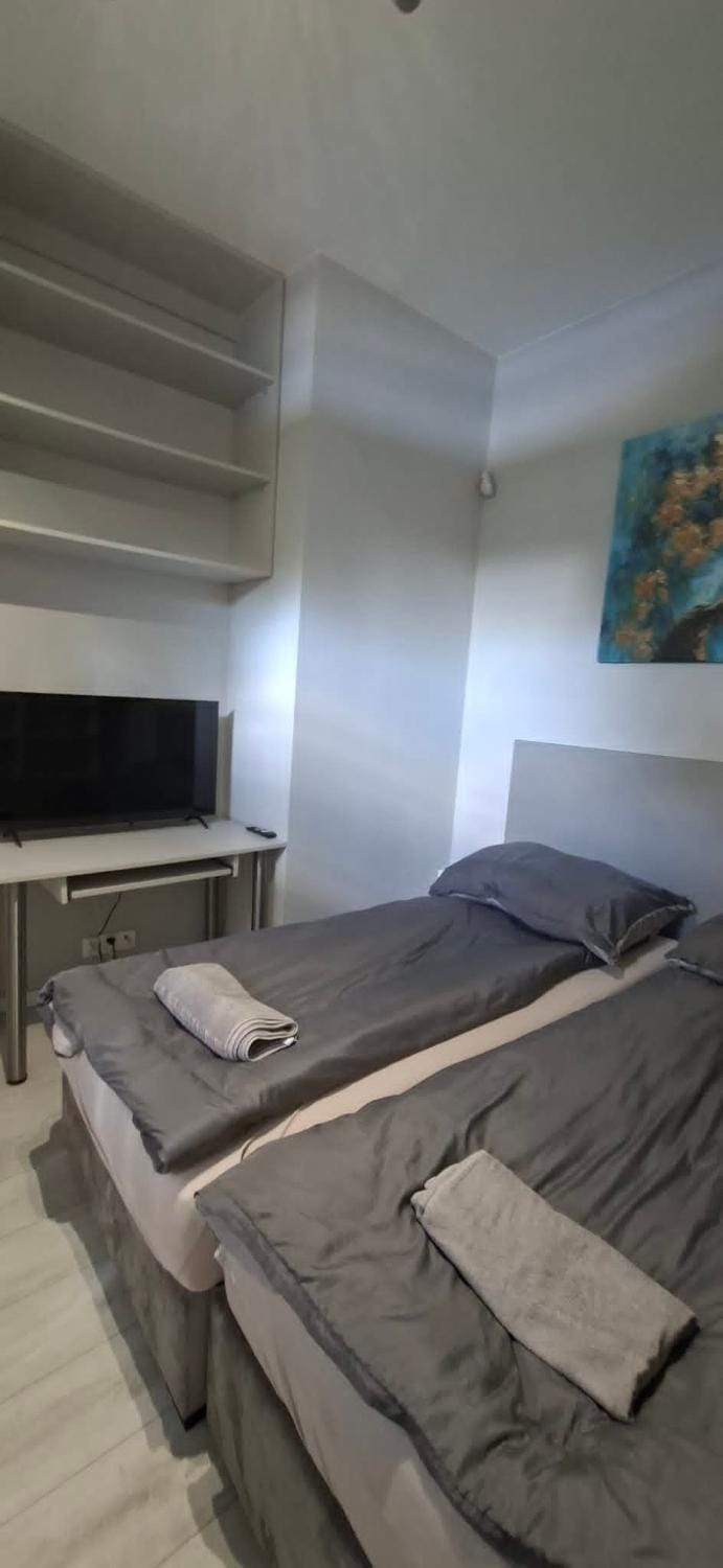 FORT BLIZNE NOCLEGI - superior, standard & basic rooms Bed and Breakfast in Warsaw
