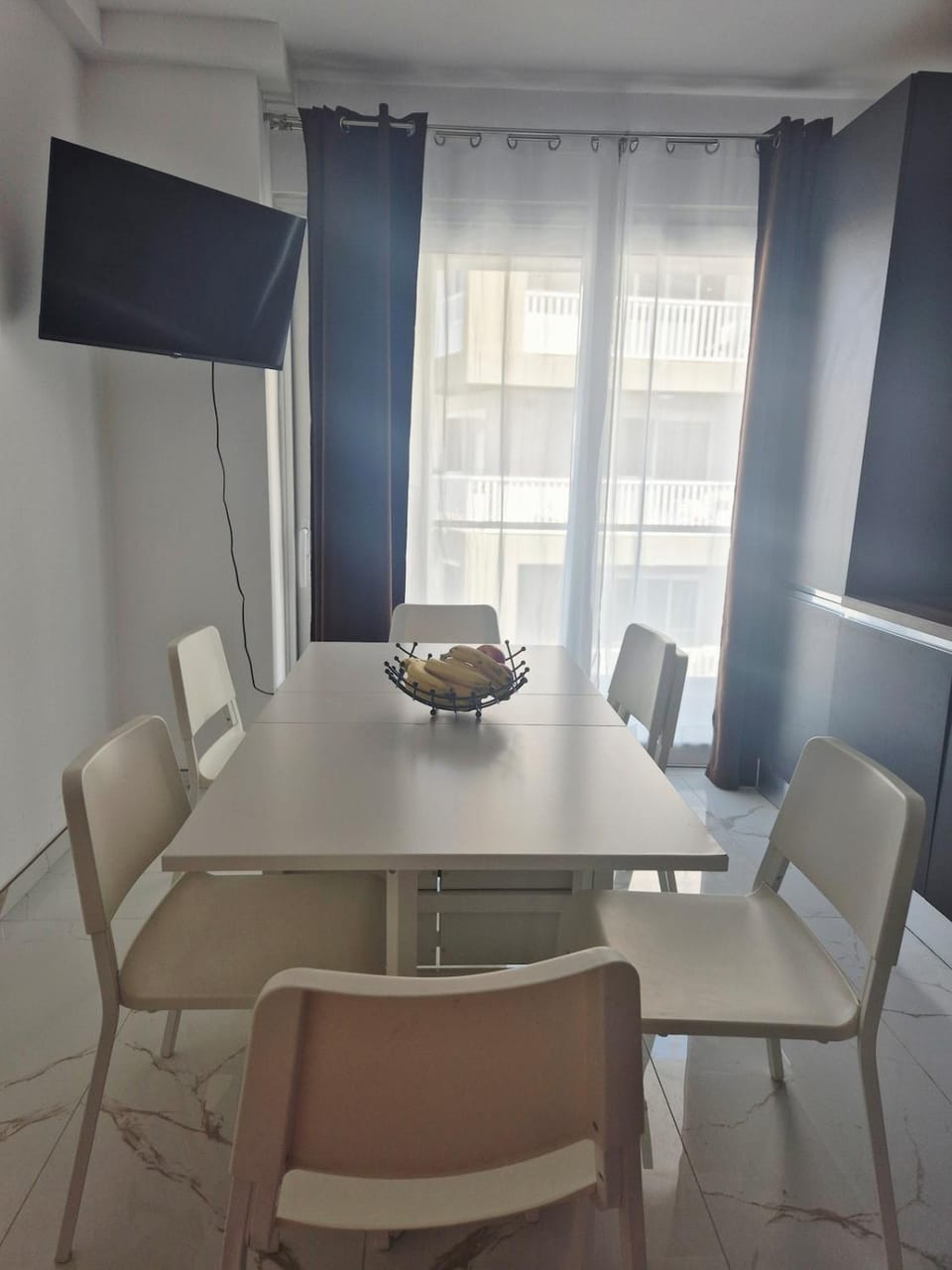 New 3 BR and 3 BA Central location Apartment in Malta