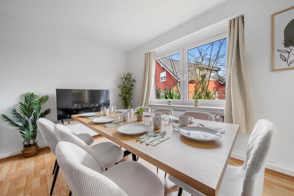 Communal lounge/ TV room, Coffee/tea facilities, Living room, Dining area, Food