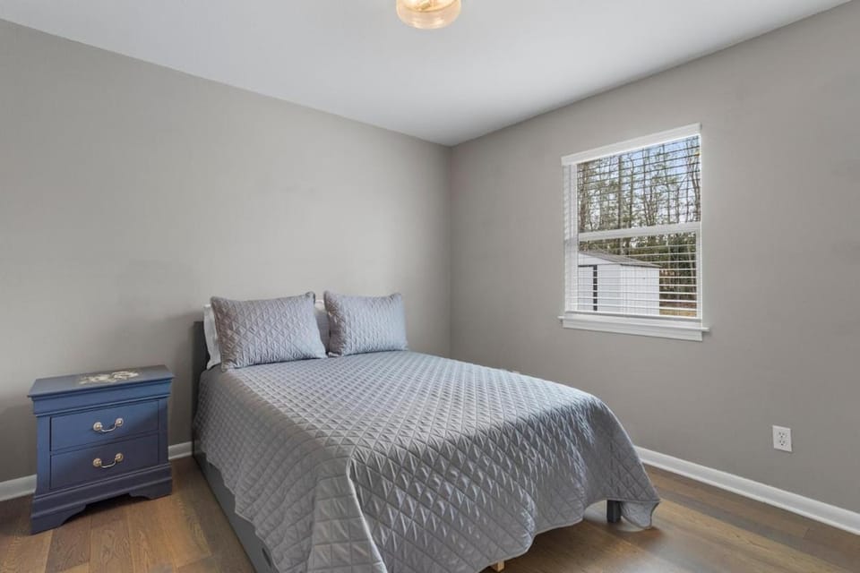 Coastal Getaway Near Beach & Casino 2BR Sleep 6 House in Bay Saint Louis