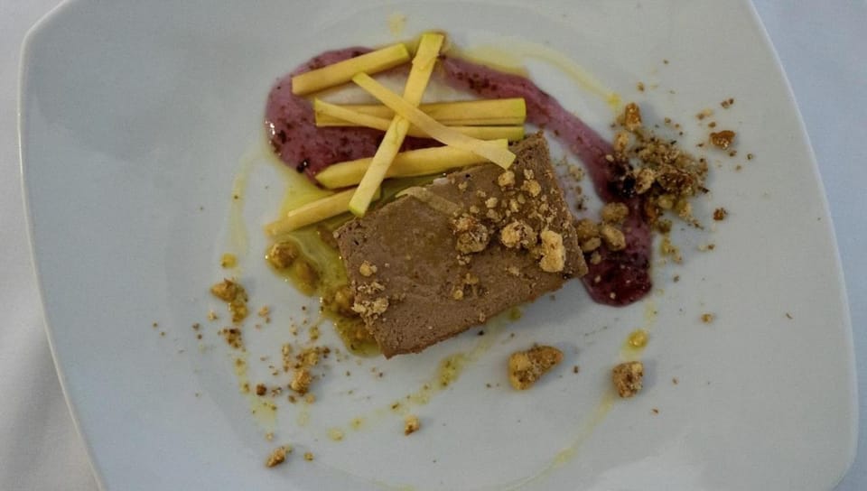Restaurant/places to eat, Food