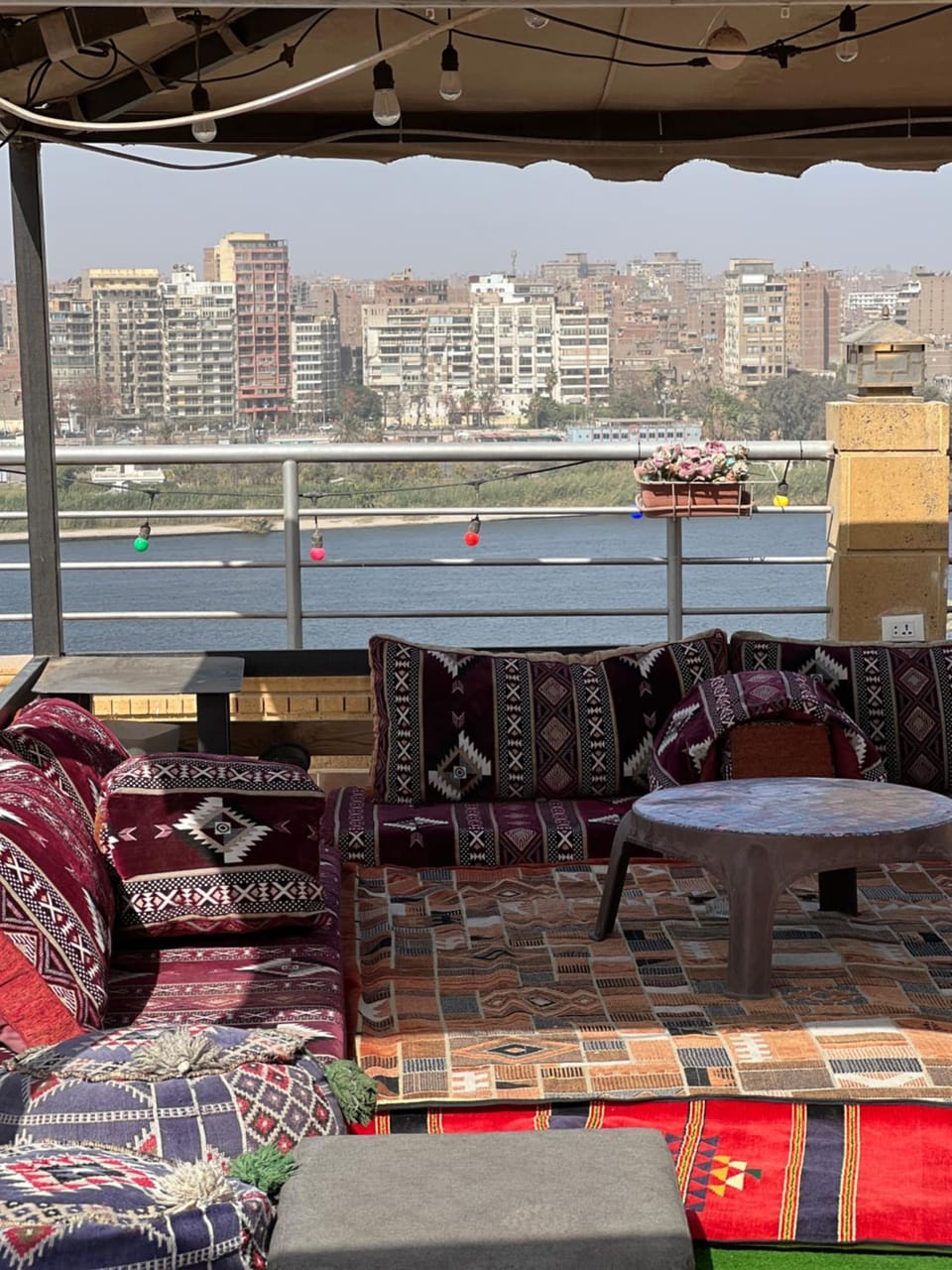 شقة علي النيل Apartment in Cairo Governorate
