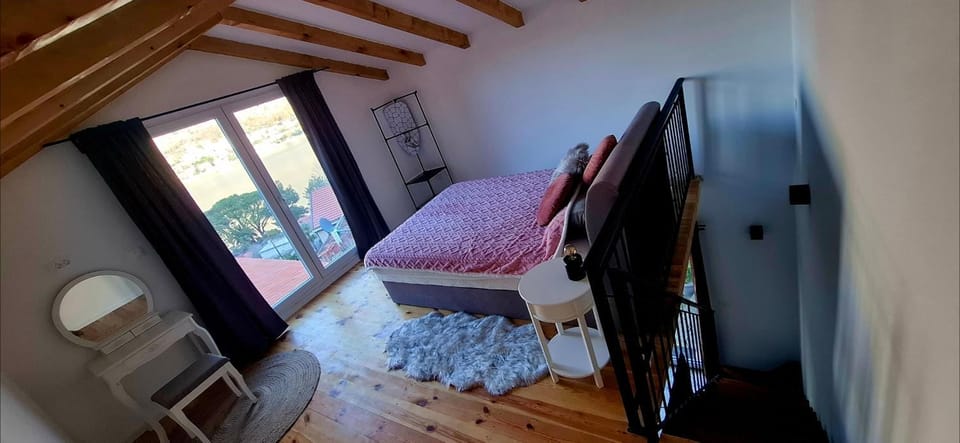Vujosevic D Apartment in Muo
