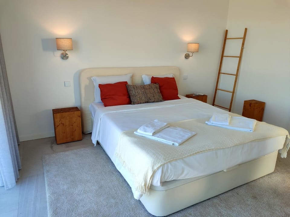 Deluxe 2 Terraces River&Marina View Flat Apartment in Ferragudo