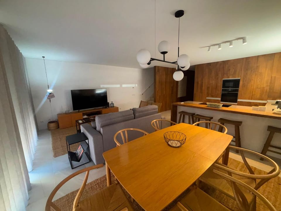 Terrace Ferragudo River View Flat Super Apartment in Ferragudo
