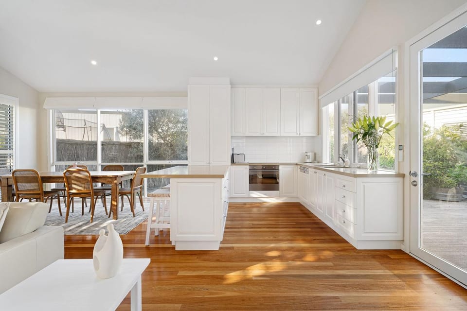 Ivory Sands, Sorrento House in Melbourne Road