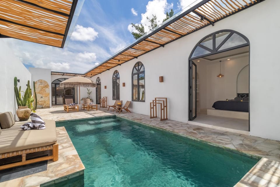 Modern 2BR Pool Villa in Peaceful Canggu Villa in North Kuta