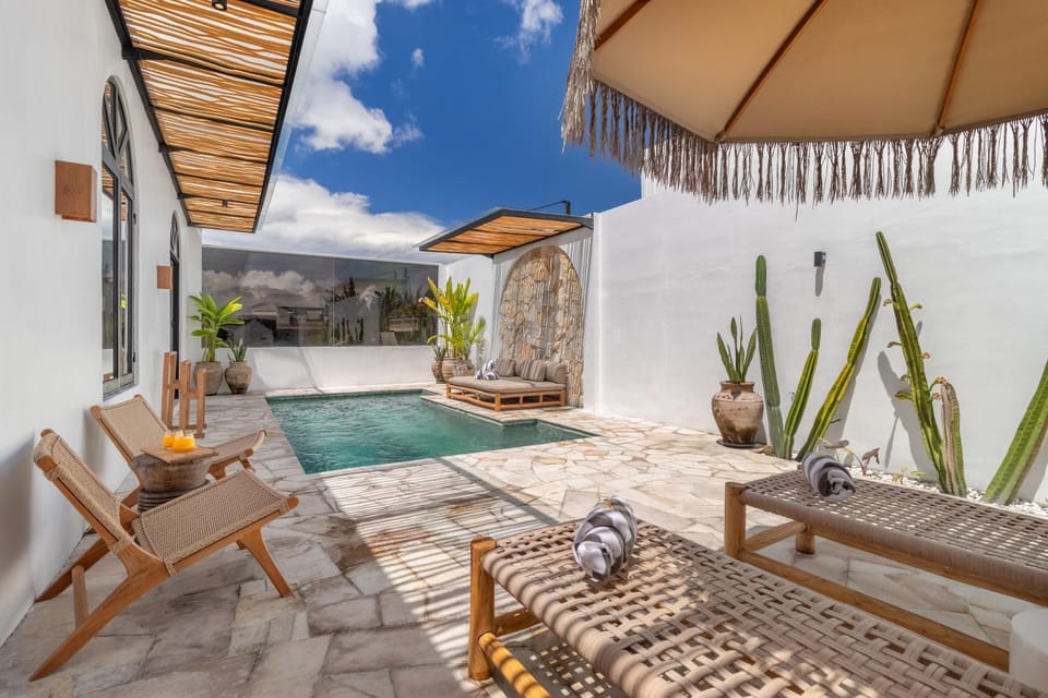 Modern 2BR Pool Villa in Peaceful Canggu Villa in North Kuta