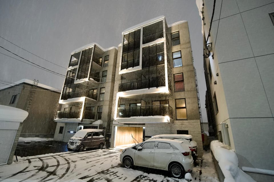 Property building, Winter