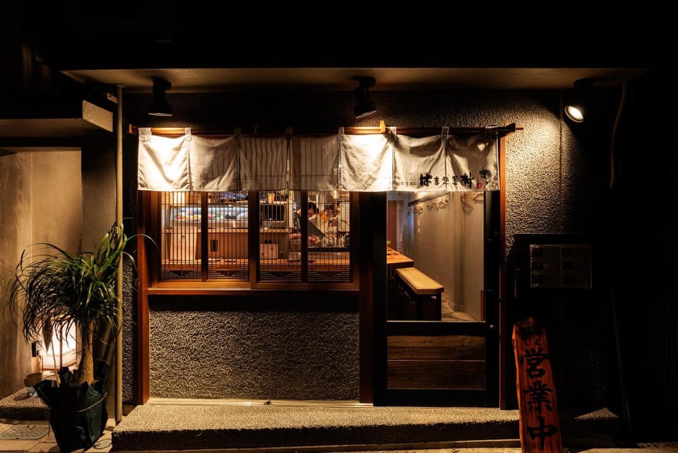 Restaurant/places to eat, Night