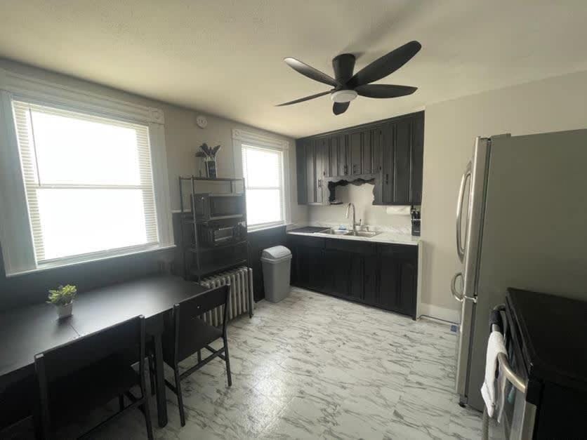 3 BR Apartment Near Wesleyan 201 Apartment in Middletown