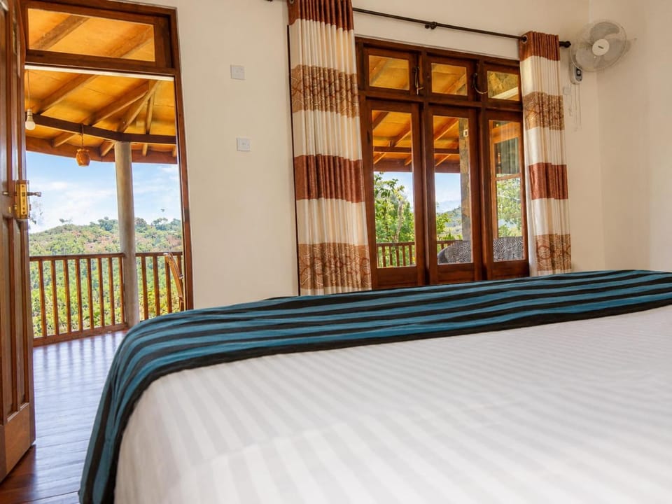 Bed, View (from property/room), Balcony/Terrace, Bedroom