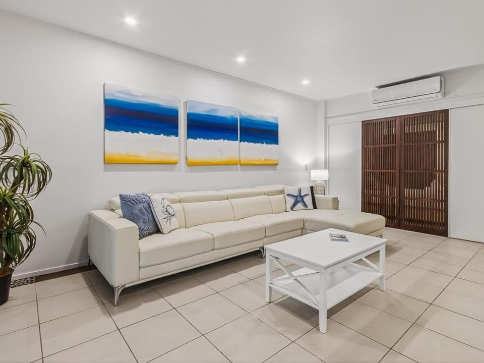 Coastal Calm at Paradiso Apartment in Kingscliff