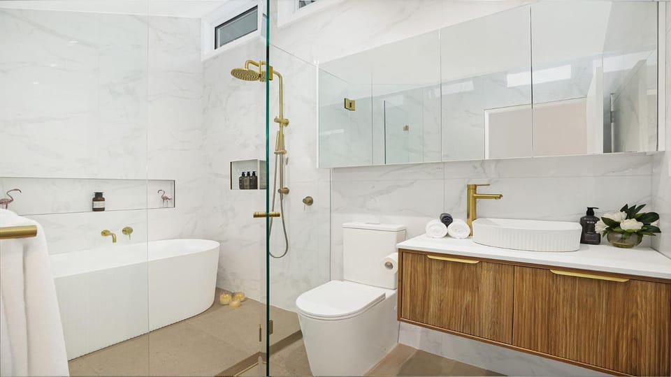 Shower, Toilet, Bathroom