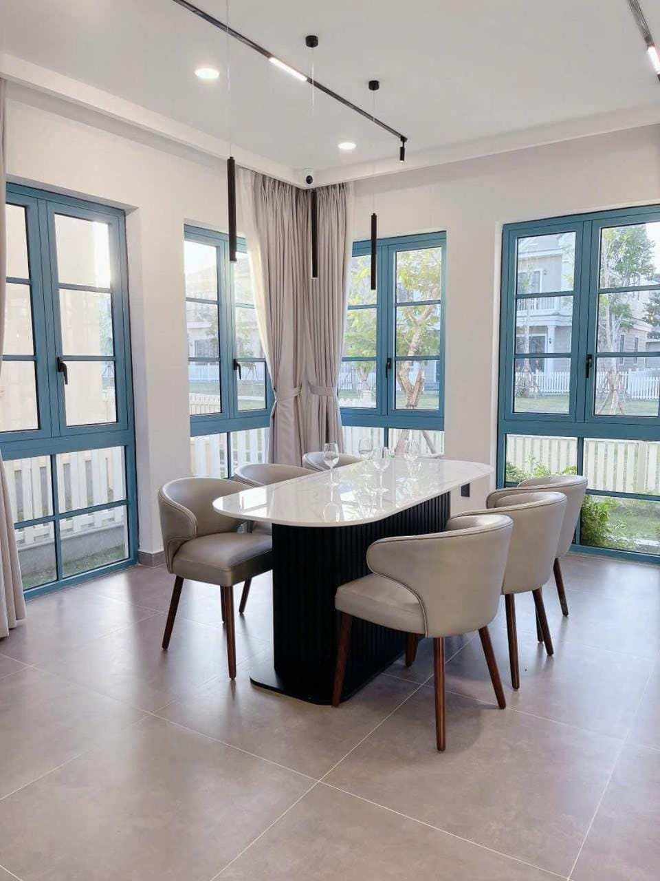 Property building, Living room