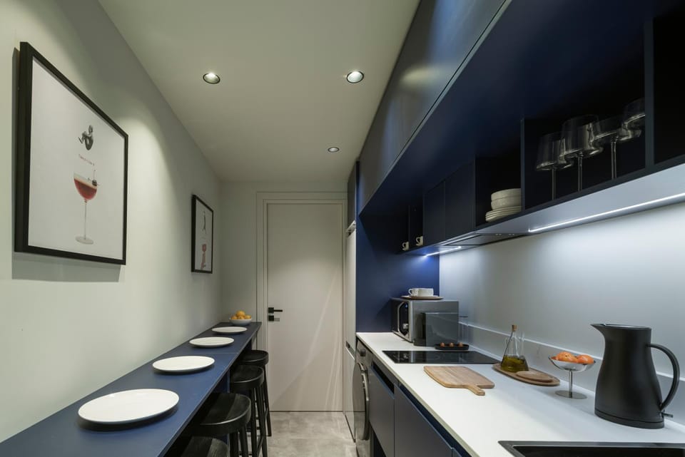 Kitchen or kitchenette