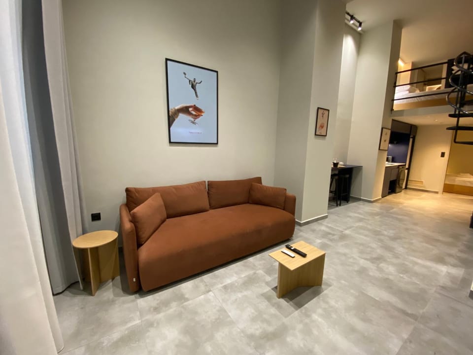 Living room, Photo of the whole room, Seating area