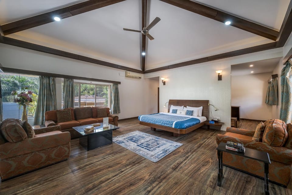 Bed, Seating area, Bedroom, wardrobe, air conditioner