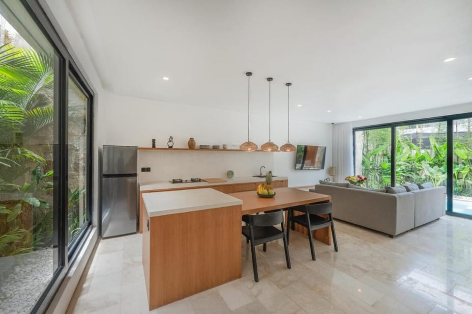 Property building, Kitchen or kitchenette, Living room