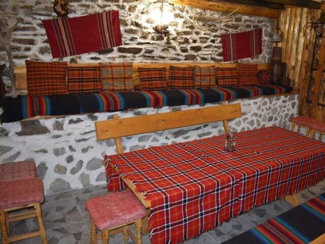 Къща за гости Бели ружи House in Plovdiv Province
