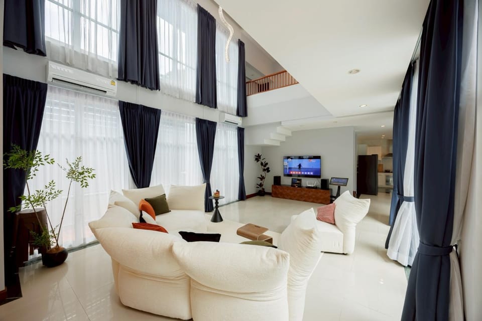 187海天盛筵独栋泳池别墅 Villa in Bangkok