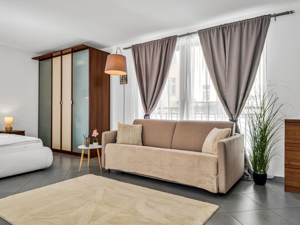 Garden studio in the heart of Vinohrady Apartment in Prague