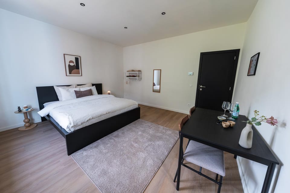 Bed, Bedroom, wardrobe