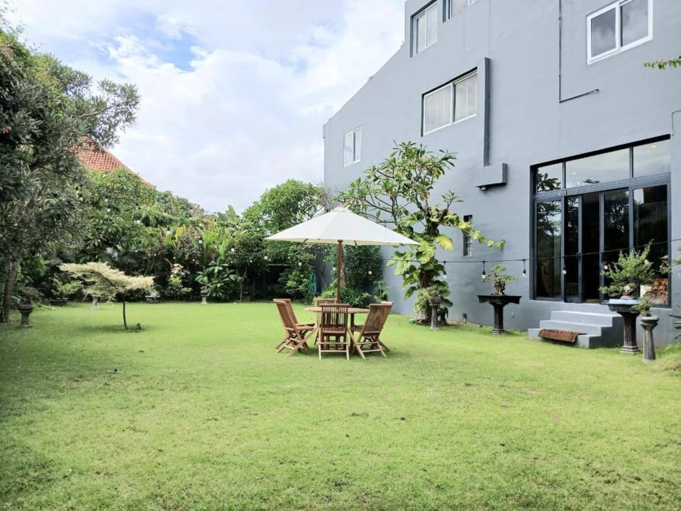De'Rein Beach House Bed and Breakfast in Denpasar