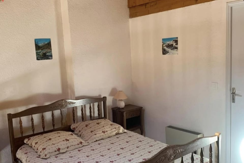 Mountain views and comfort near Barcelonnette Apartment in Barcelonnette