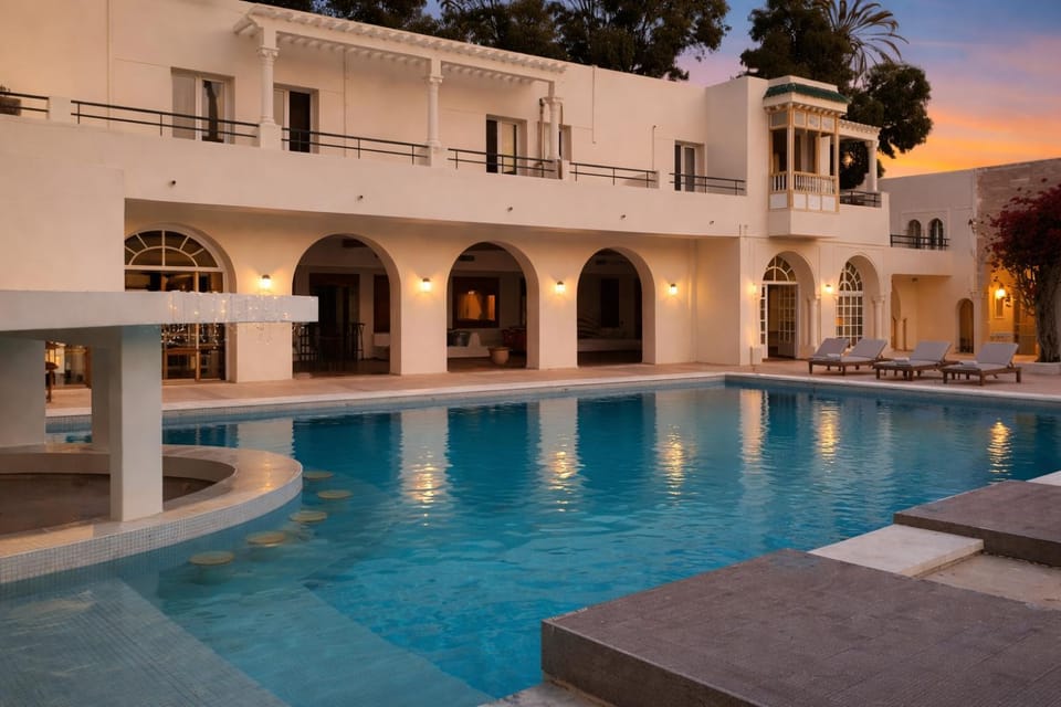 Swimming pool