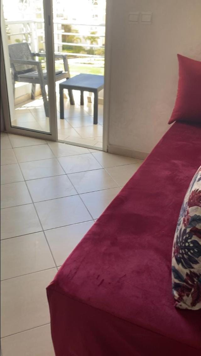 Appartement avec piscine Apartment in Bouznika