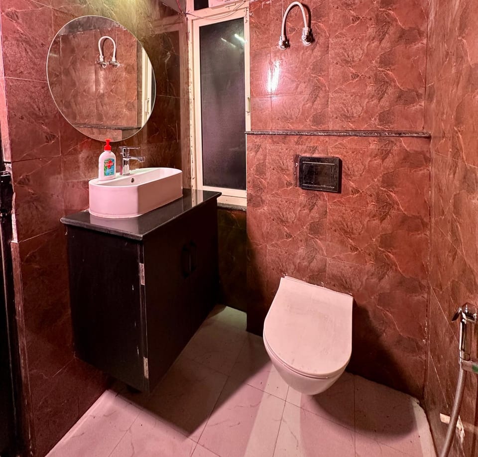Quiet Corner 4BHK Villa Villa in Uttar Pradesh